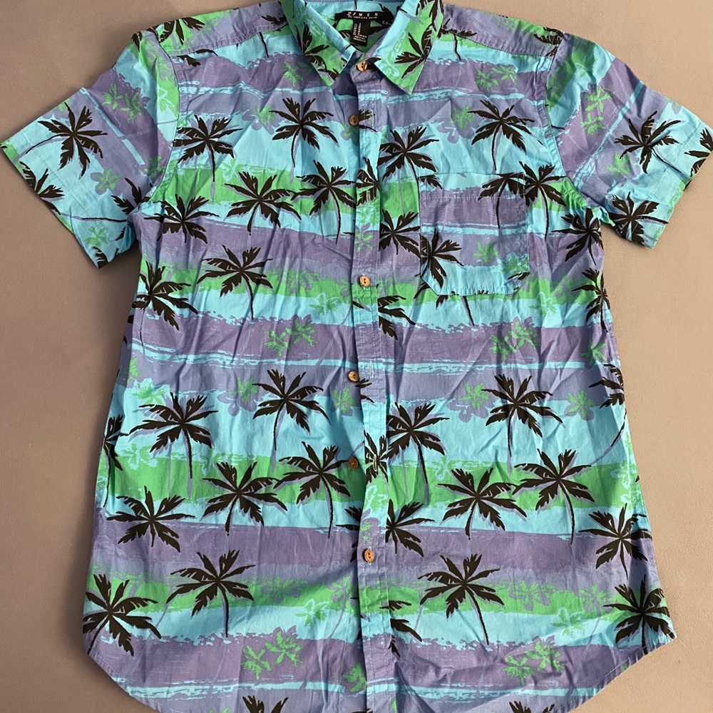 Palm Tree Button Down Shirt with Chest Pocket
